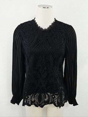 Bailey 44 black lace blouse pleated long sleeves Guipure women's Size medium